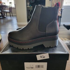 Rugged Black and Red Boots with Cushioned Ankle